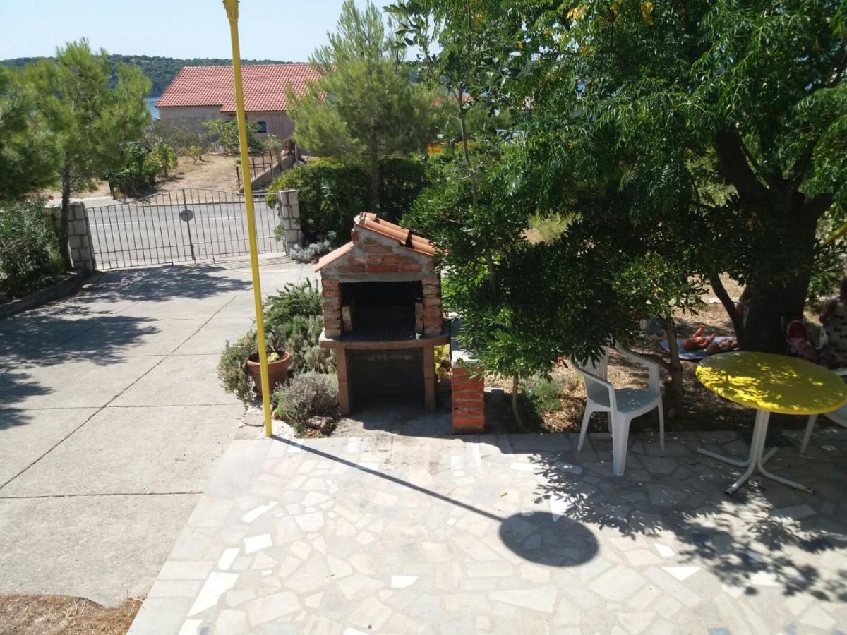 Holiday Home Vjeka Rab Town Ruang foto