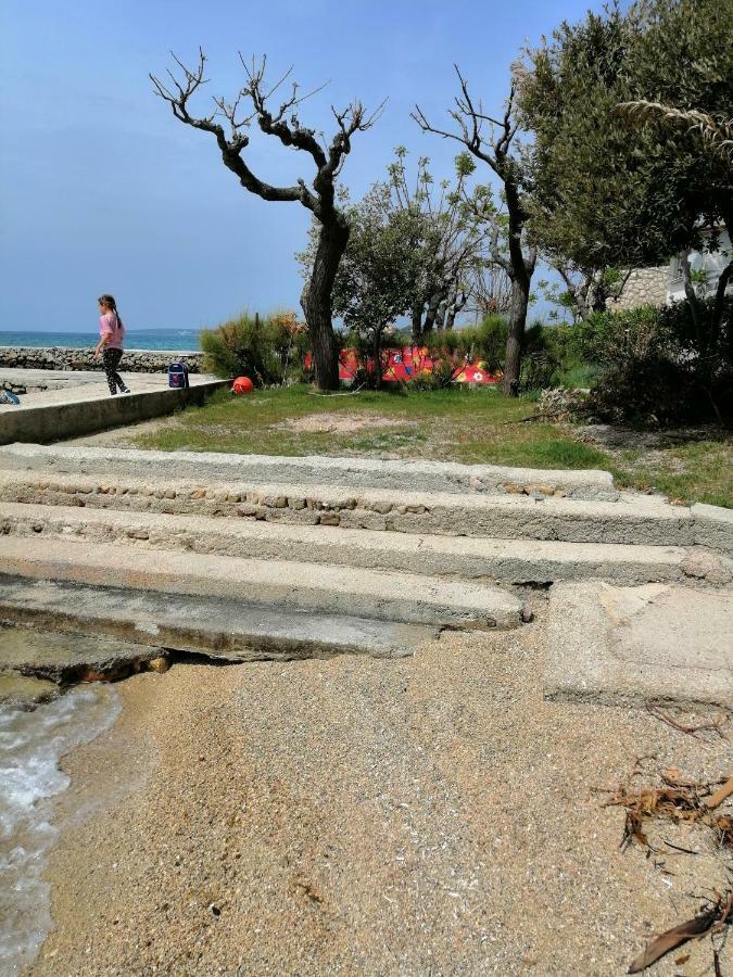Holiday Home Vjeka Rab Town Bagian luar foto